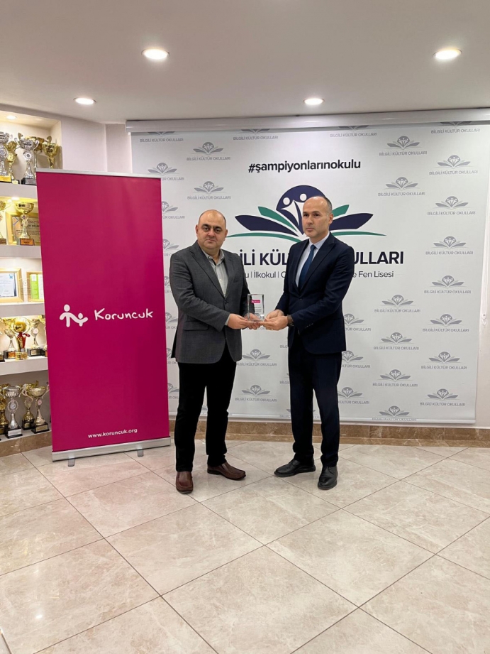 215215-202512161148350307903900