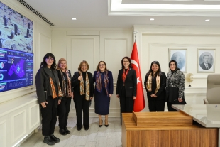 Koruncuk Vakfı Olarak Gaziantep Büyükşehir Belediye Başkanı Sayın Fatma Şahin’i Ziyaret Ettik