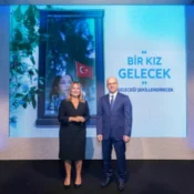 Allianz Türkiye desteğiyle ‘Bir Kız Gelecek’ kurumsal sosyal sorumluluk programı başlıyor