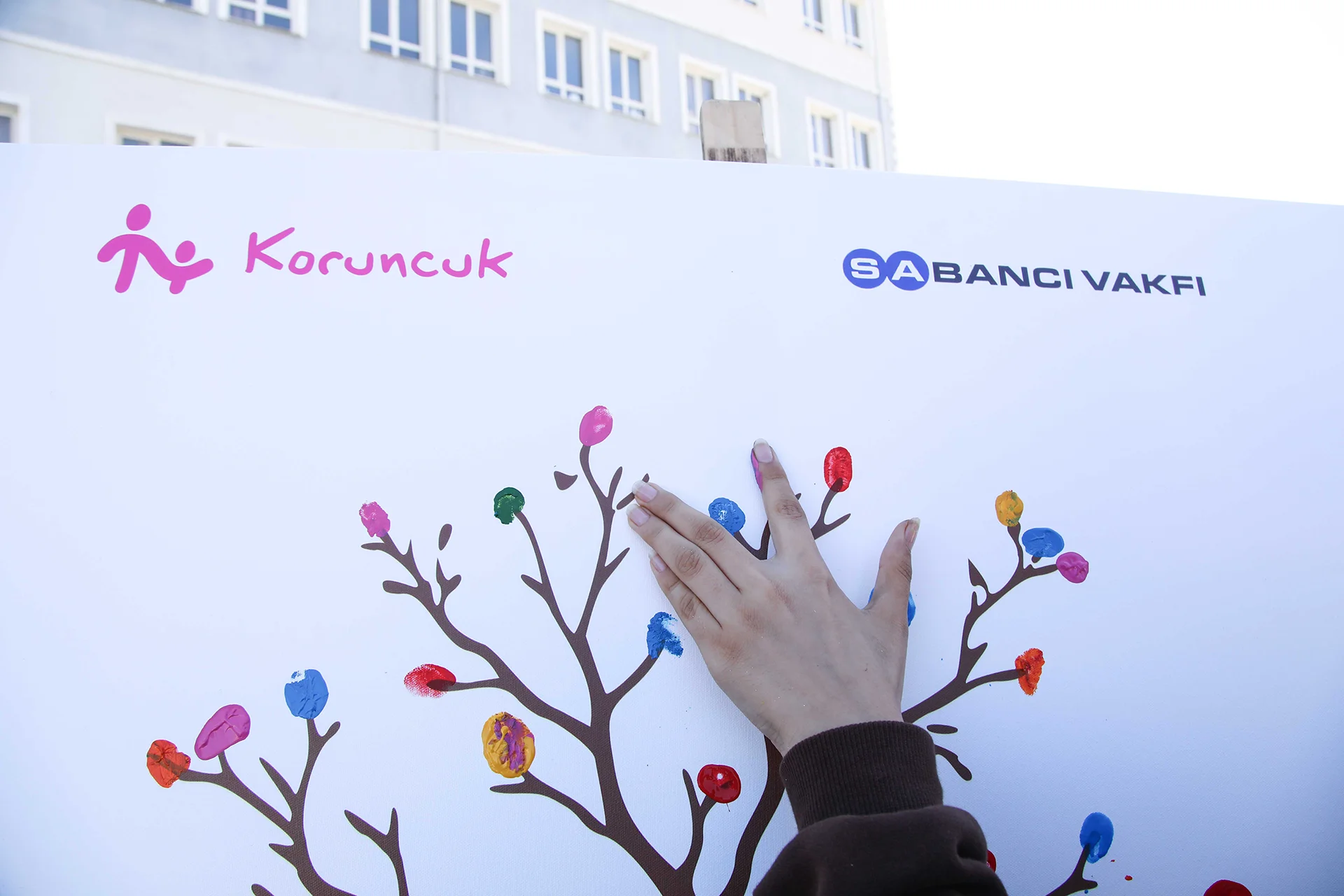 Depremden Etkilenen Kız Çocuklarının Eğitime Devamı ve Güçlenmesi Projesi